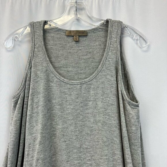 Red23 Womens Top Solid Gray Cold Shoulder Scoop Neck Knit Pullover Medium - Picture 5 of 9